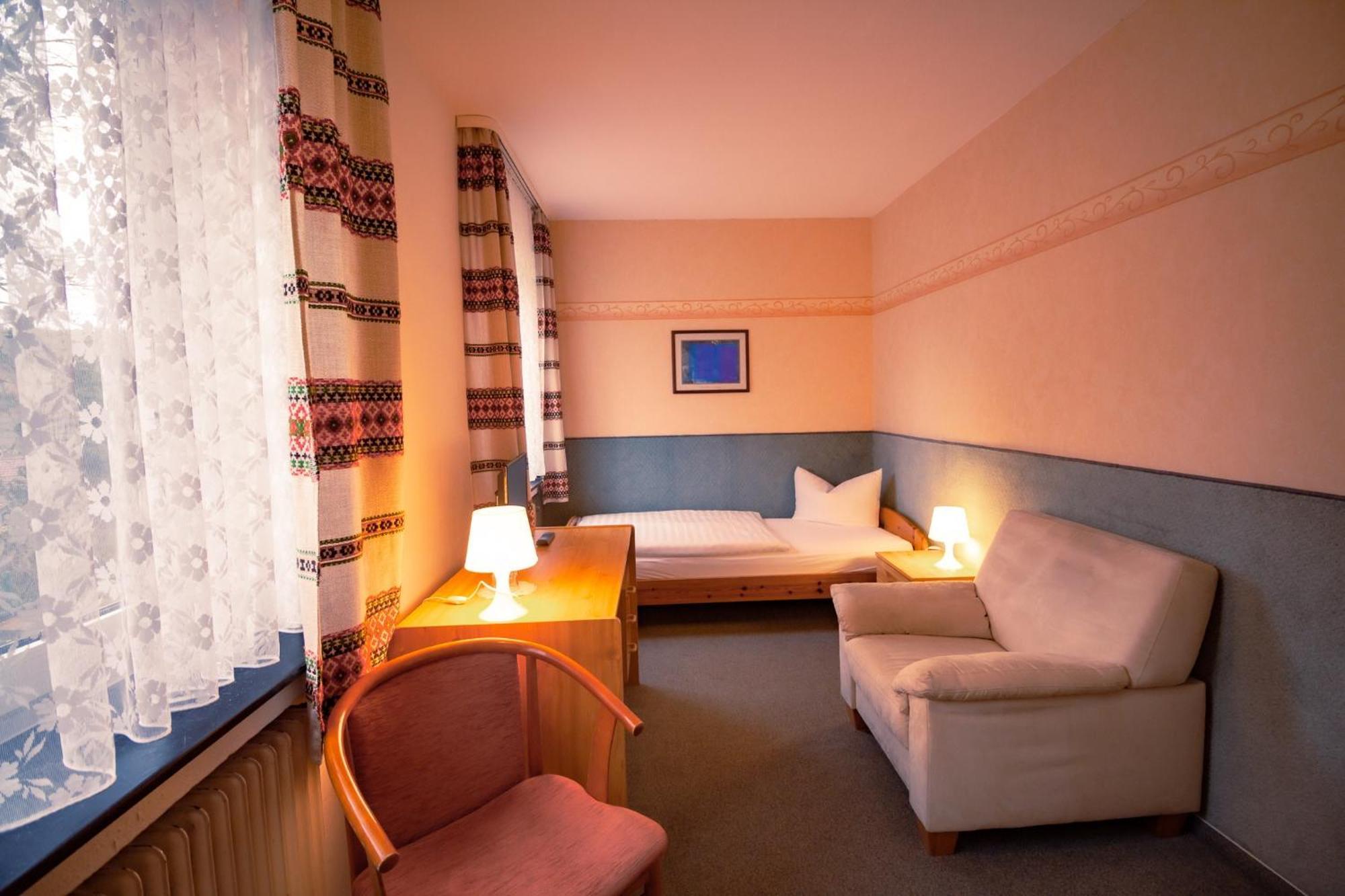 Hotel-Pension Ursula Bad Sachsa Bagian luar foto